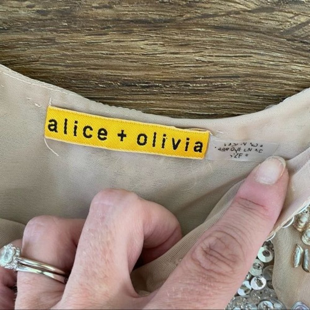 ALICE+OLIVIA Beaded Sequins Embellished 100% Silk Mini Cocktail dress Sz 2 EUC - Picture 6 of 16